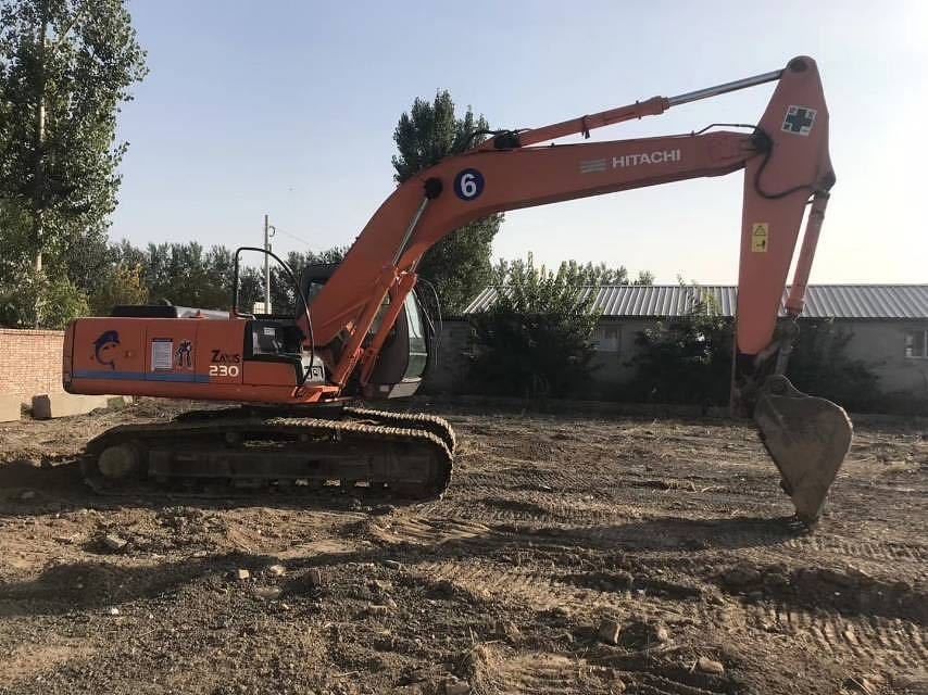 Hitachi vendita calda Originale Usato Hitachi 230 Buone condizioni Escavatore Zx230 Macchina di seconda mano