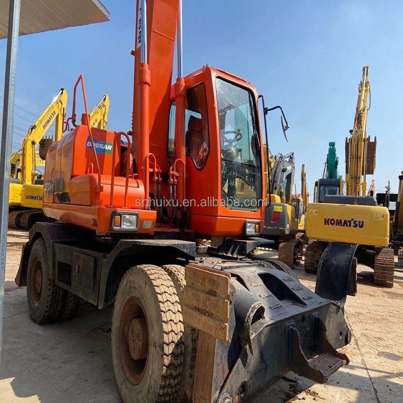 Escavatore DOOSAN di seconda mano di qualità 210W a basso prezzo in vendita/escavatore per scavatori idraulici usati Doosan 210W