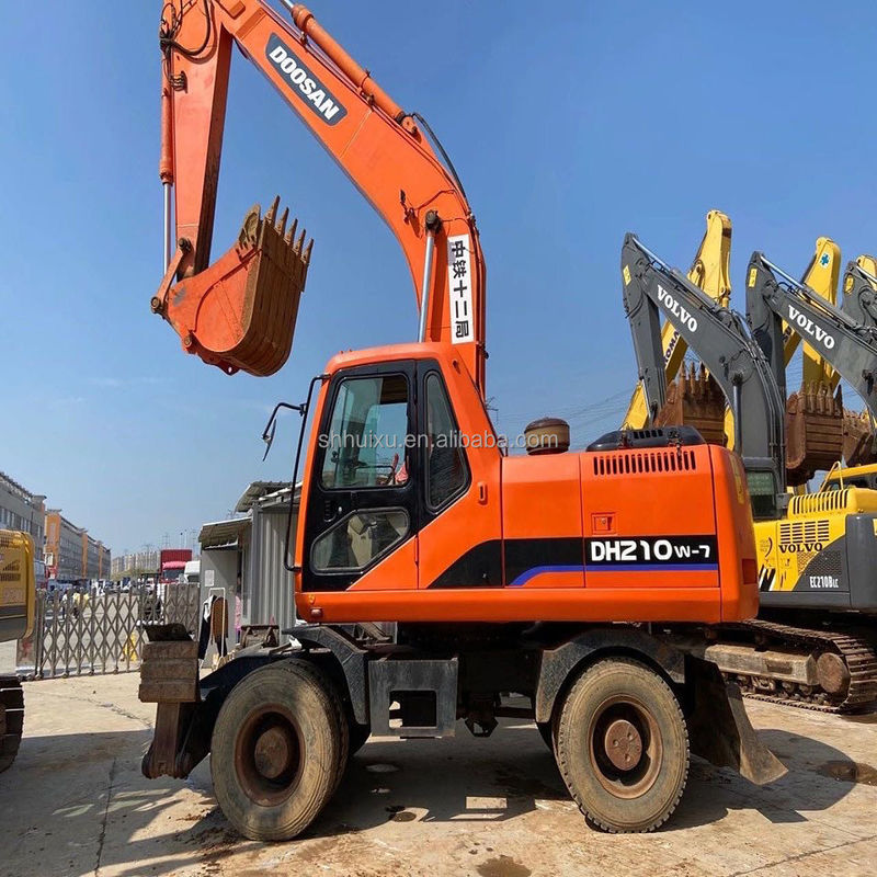 Escavatore DOOSAN di seconda mano di qualità 210W a basso prezzo in vendita/escavatore per scavatori idraulici usati Doosan 210W