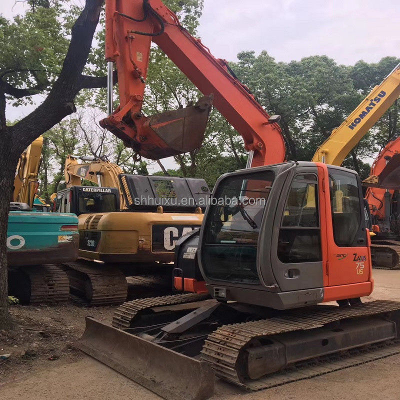 mini escavatore usato Hitachi75US in vendita mini escavatore usato Hitachi75US in buone condizioni