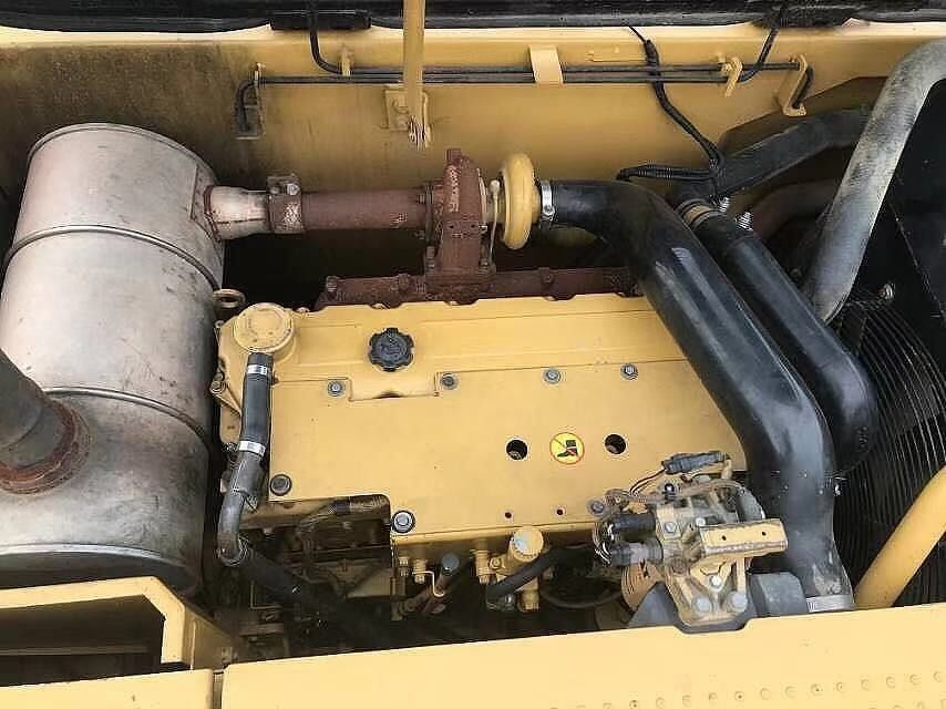 Macchine usate per l'escavatore CAT323 in vendita in buone condizioni,buon prezzo
