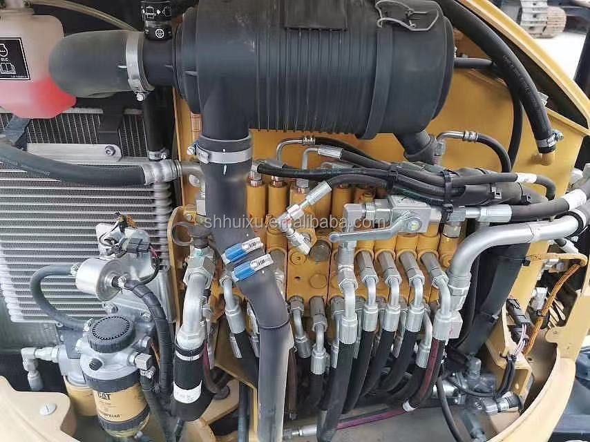 Di seconda mano di buona qualità Mini escavatore da striscia usato usato CAT303E 3T