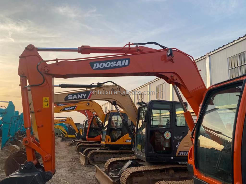 Origine coreana mini escavatore usato Doosan75 macchina da costruzione di qualità/Second hand escavatore idraulico a striscia DOOSAN75 vendita calda