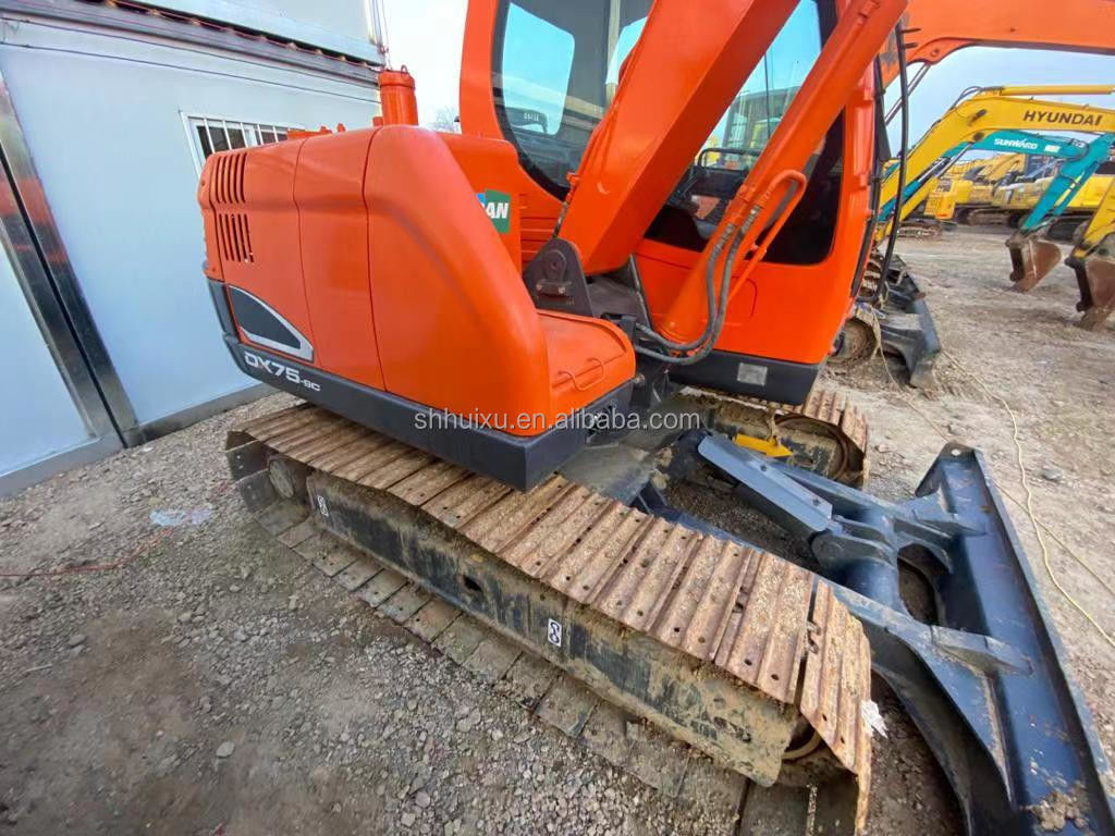 Origine coreana mini escavatore usato Doosan75 macchina da costruzione di qualità/Second hand escavatore idraulico a striscia DOOSAN75 vendita calda