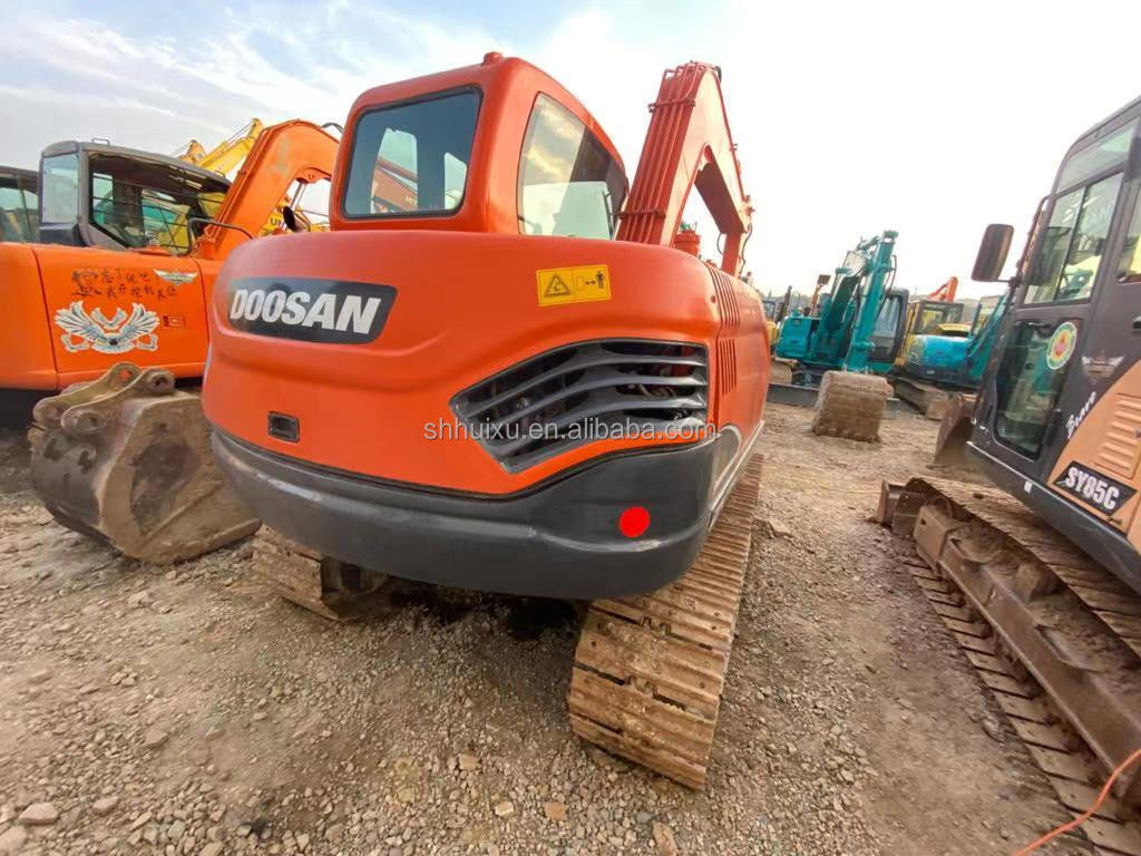 Origine coreana mini escavatore usato Doosan75 macchina da costruzione di qualità/Second hand escavatore idraulico a striscia DOOSAN75 vendita calda