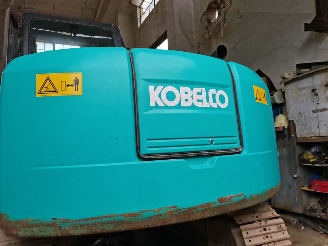 Vendiamo un nuovo KOBELCO 75 giapponese.