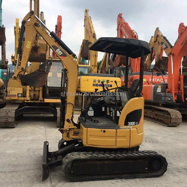 Buona qualità Escavatore a rulli di seconda mano CAT302 mini escavatore idraulico usato Macchina da bruco Bruco in magazzino