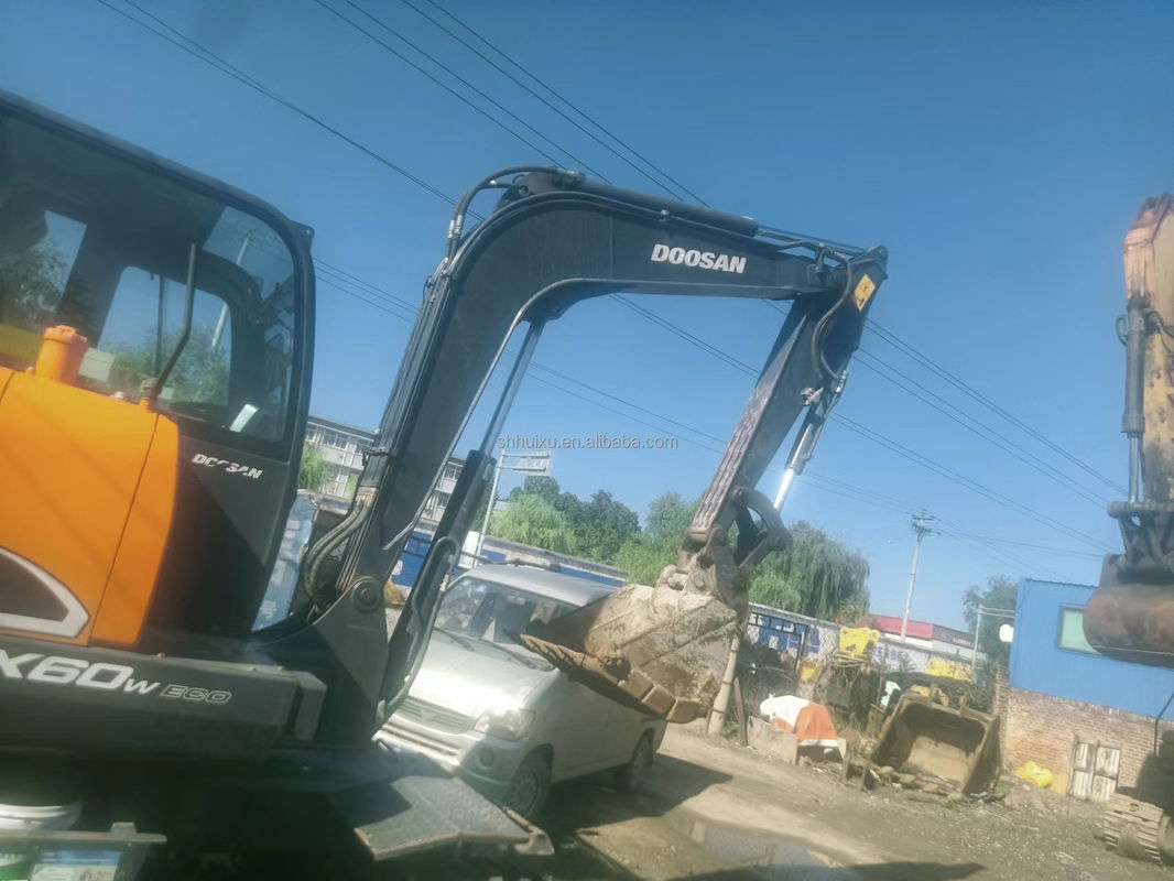 Doosan vendita a caldo Usata doosan dh60-7 escavatore a striscia/Usata mini escavatore Doosan DX60W Prezzo economico