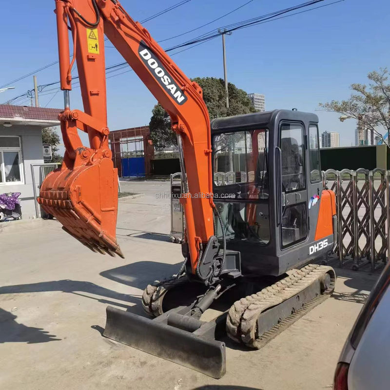 Doosan venduta in vendita usata Escavatore originale Doosan DH35, miniescavatore Doosan con lama dozer, Doosan DH35 DH55 DH60 DH70 DH80 DX80 DX75 in magazzino