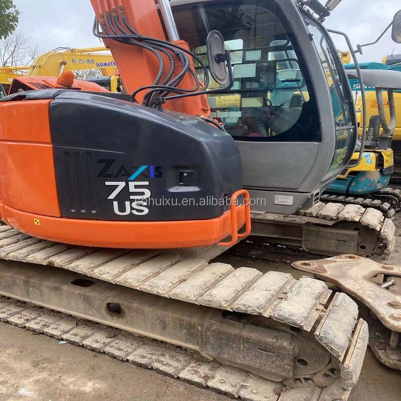 Hitachi vendita in vendita usata Hitachi ex75ur escavatore/seconda mano Piccolo escavatore a striscia in buone condizioni HITACHI 75