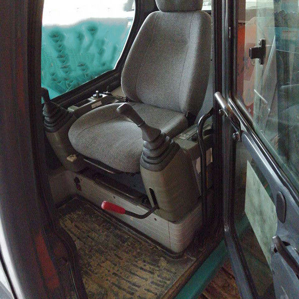 Giappone 12 tonnellate mini usato kobelco 125 escavatore di seconda mano con commercio a basso prezzo SK125 SK125SR