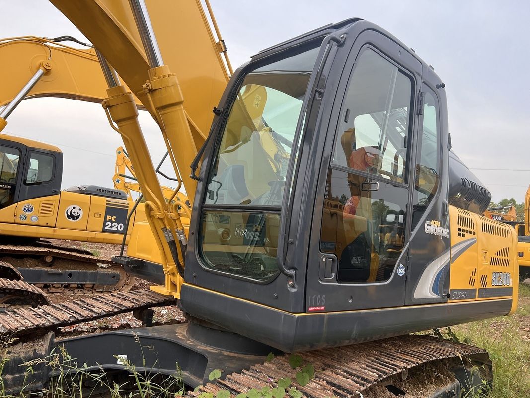 Escavatore usato Kobelco SK260 escavatore di seconda mano macchine usate 26 tonnellate escavatore di terra a mano escavatore usato