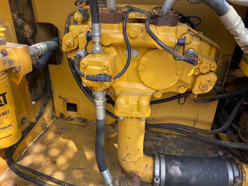 Escavatore da bruco usato 329dl/macchina da scavo usata CAT329D provenienza Giappone in vendita Bruco in magazzino
