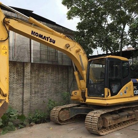 Escavatore usato komatsu pc120 pc130 pc140 pc200 pc300 con alta qualità e basso prezzo in vendita a Shanghai