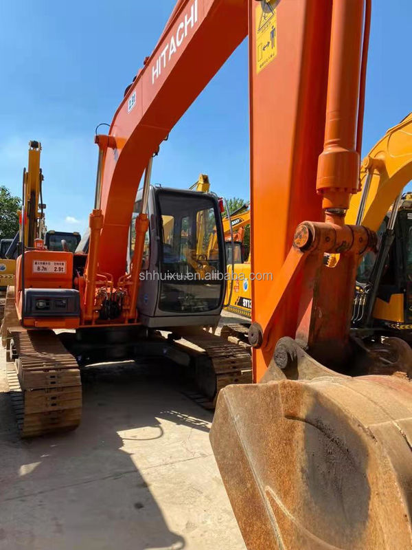 Hitachi vendita calda eccellente qualità usato escavatore idraulico a striscia Hitachi EX120 macchina di scavo di seconda mano in vendita