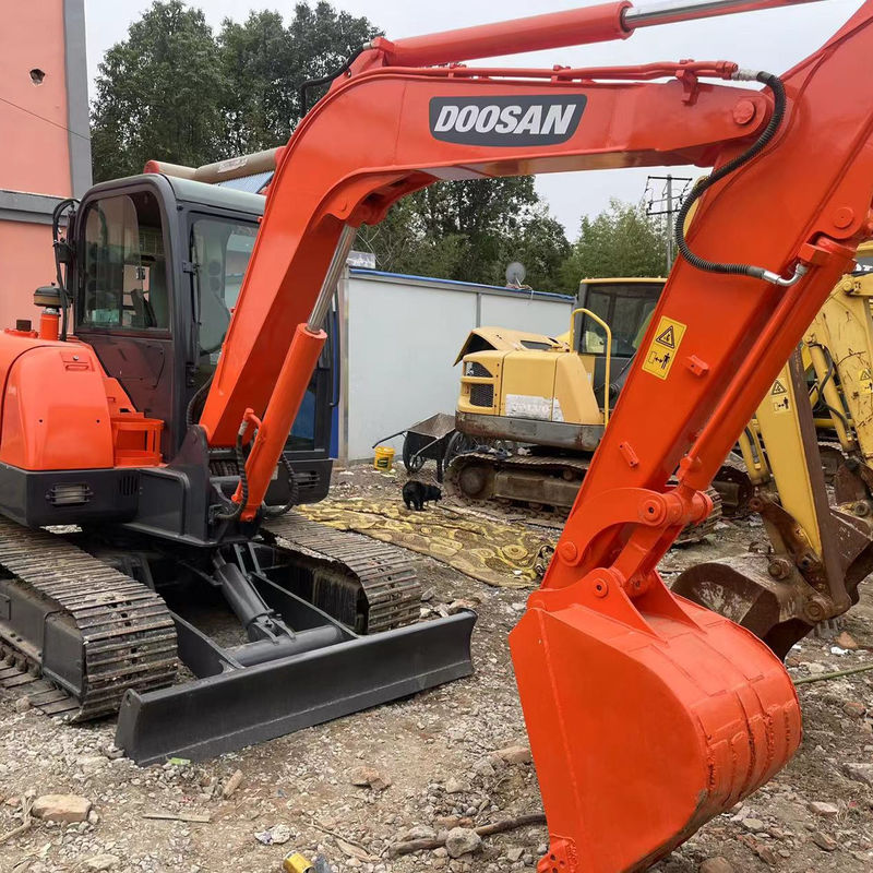 Escavatore idraulico usato Doosan DH60-7 piccolo escavatore usato macchina usata a buon mercato usata vendita