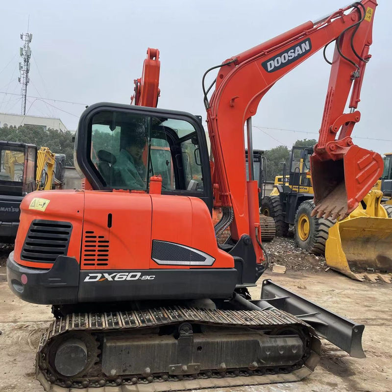 Mini scavo vendita per scavatori Doosan DX60 mini mini scavatore usato