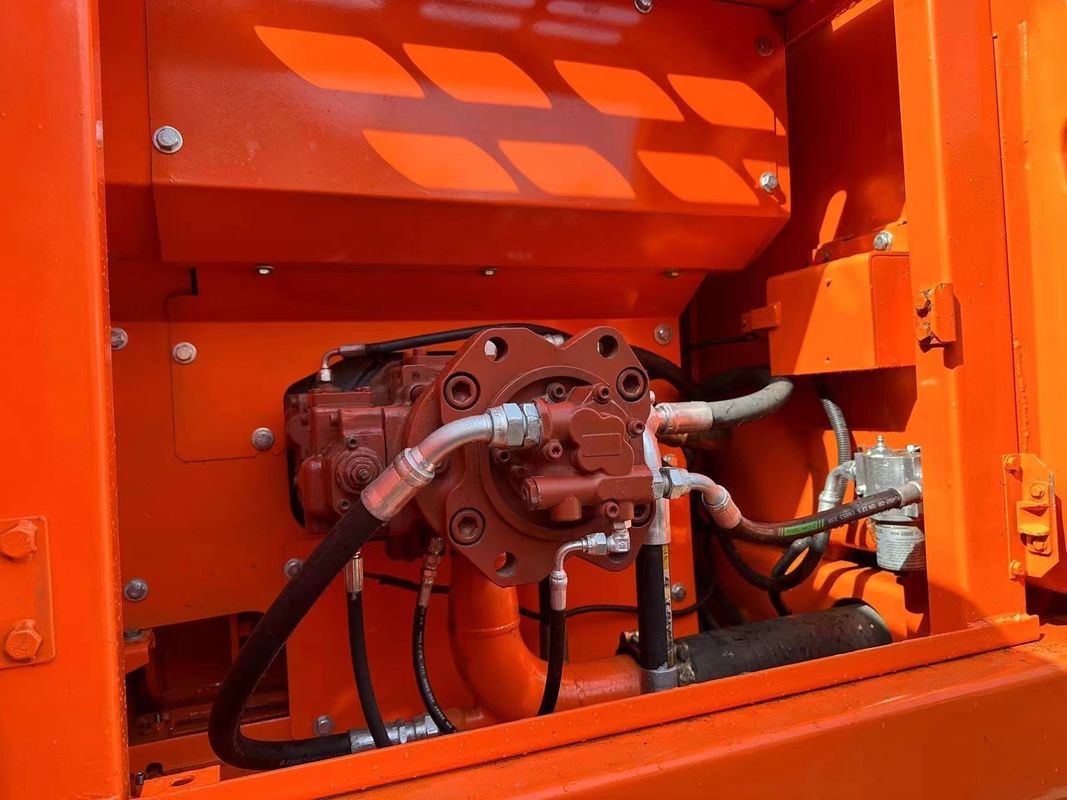 Vernice originale e condizione Escavatori di seconda mano Doosan DX225LC In vendita