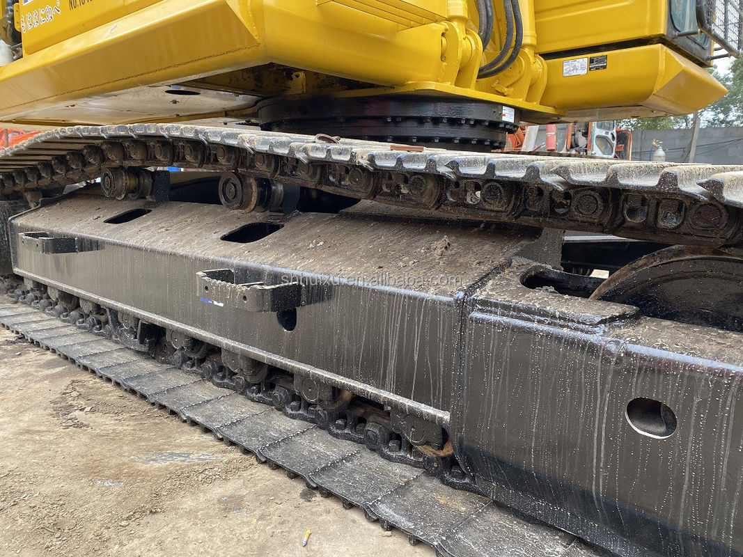 Komatsu Escavatore komatsu usato PC 220-8 Macchina di scavo a striscia idraulica di seconda mano in vendita Komatsu Escavatore
