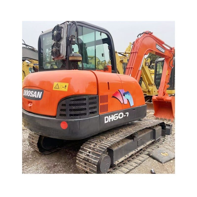 Nuovo Buone vendite di escavatore usato Doosan DX60 escavatore usato scavatore da striscio doosan DH60 prezzo di fabbrica in vendita