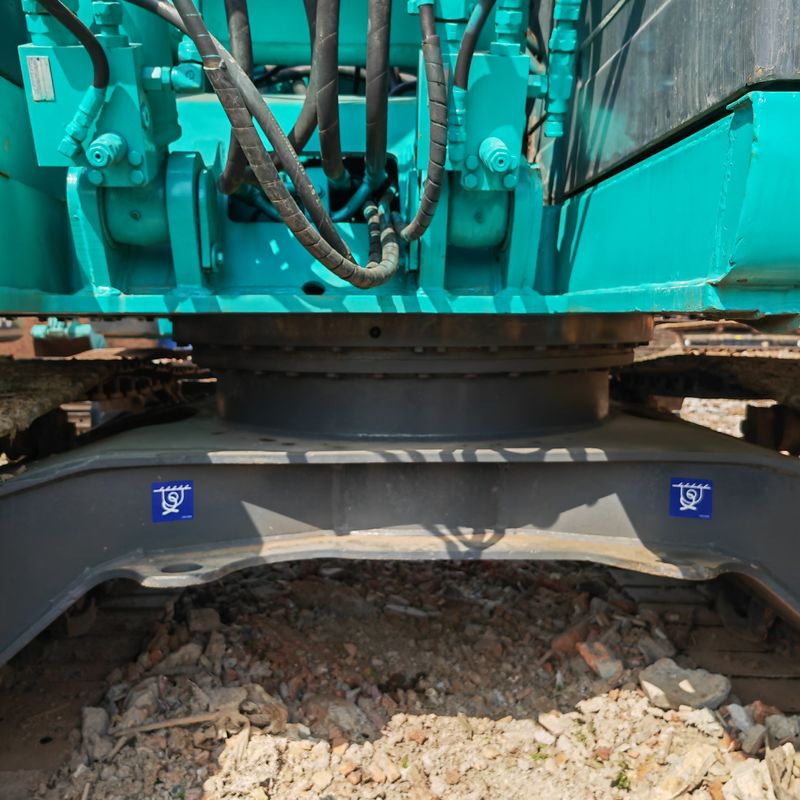 Colore blu Escavatore usato di seconda mano 135 Escavatore Kobelco