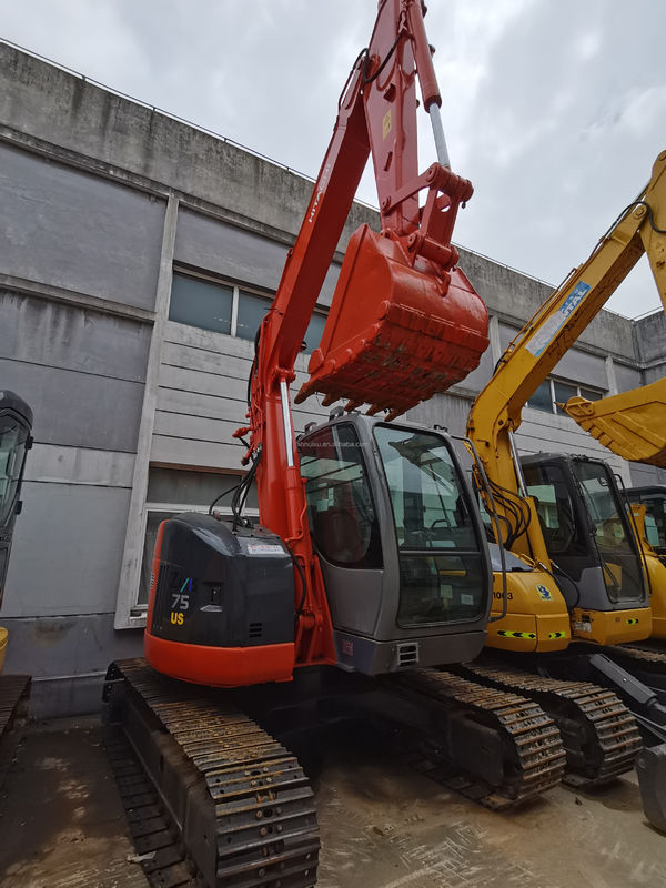 Hitachi venduta a caldo di seconda mano Hitachi 75US escavatore idraulico a trascinatore origine giapponese mini escavatore usato di buona qualità prezzo economico