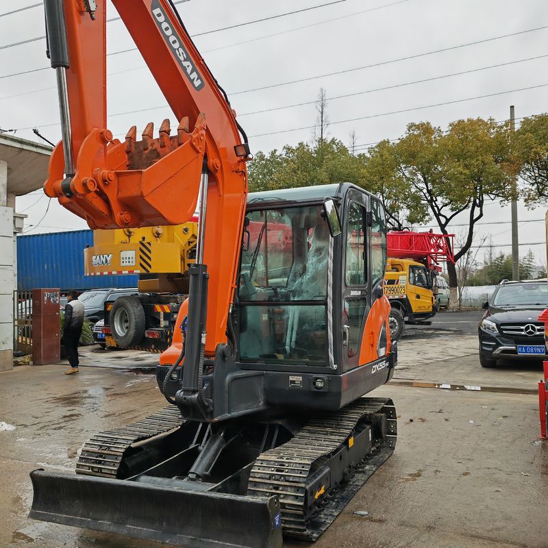 vernice originale mini-scavatore usato doosan55/seconda mano doosan55 prezzo basso in vendita