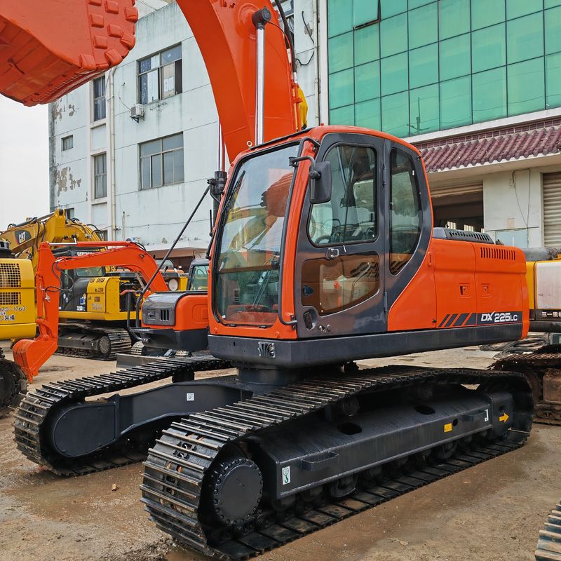 25 tonnellate di escavatore usato doosan dx225 in vendita escavatore usato doosan 225 in vendita