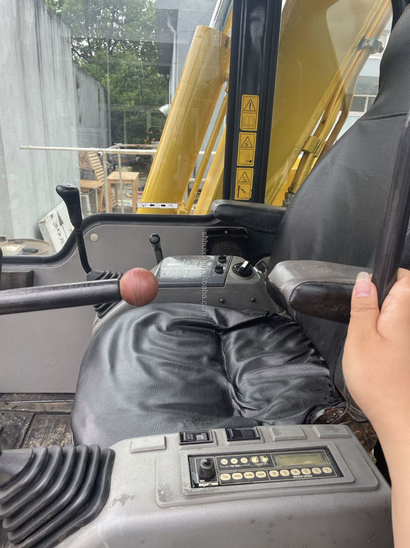Scavatore a trascinatore Komatsu PC60 6 tonnellate usato idraulico di alta qualità/ mini scavatore di seconda mano Komatsu PC60 Giappone origine prezzo basso Komatsu Scavatore