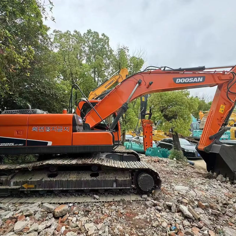 escavatore usato doosan dh225 in vendita /basso orario di lavoro usato doosan dh225 in Cina Shanghai