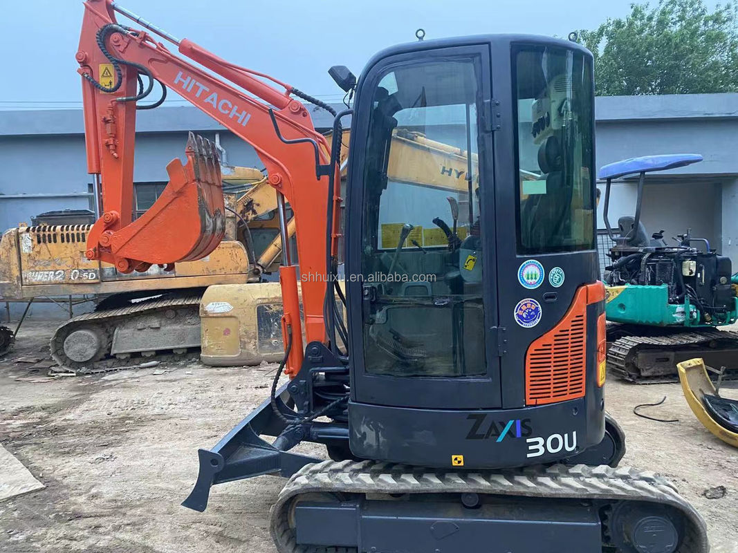 Hitachi vendita calda Bella qualità Hitachi ZX30U escavatore idraulico di seconda mano / mini escavatore usato Hitachi ZX30U Prezzo economico