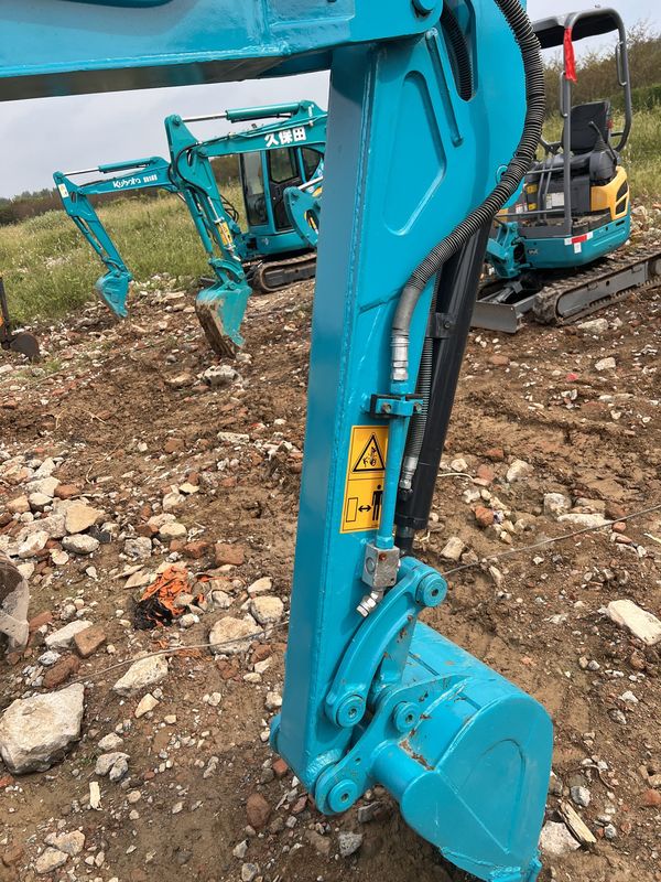 8.5t utilizzato Kubota 185 originali escavatori idraulici a rulli/usato Kubota 185 originali escavatori idraulici a rulli