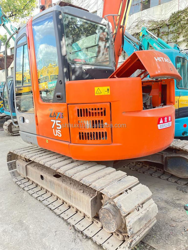 Hitachi in magazzino Origine giapponese Hitachi ZX75 Escavatore idraulico a trasloco di seconda mano/mini escavatore usato Hitachi ZX75 buona qualità Prezzo economico