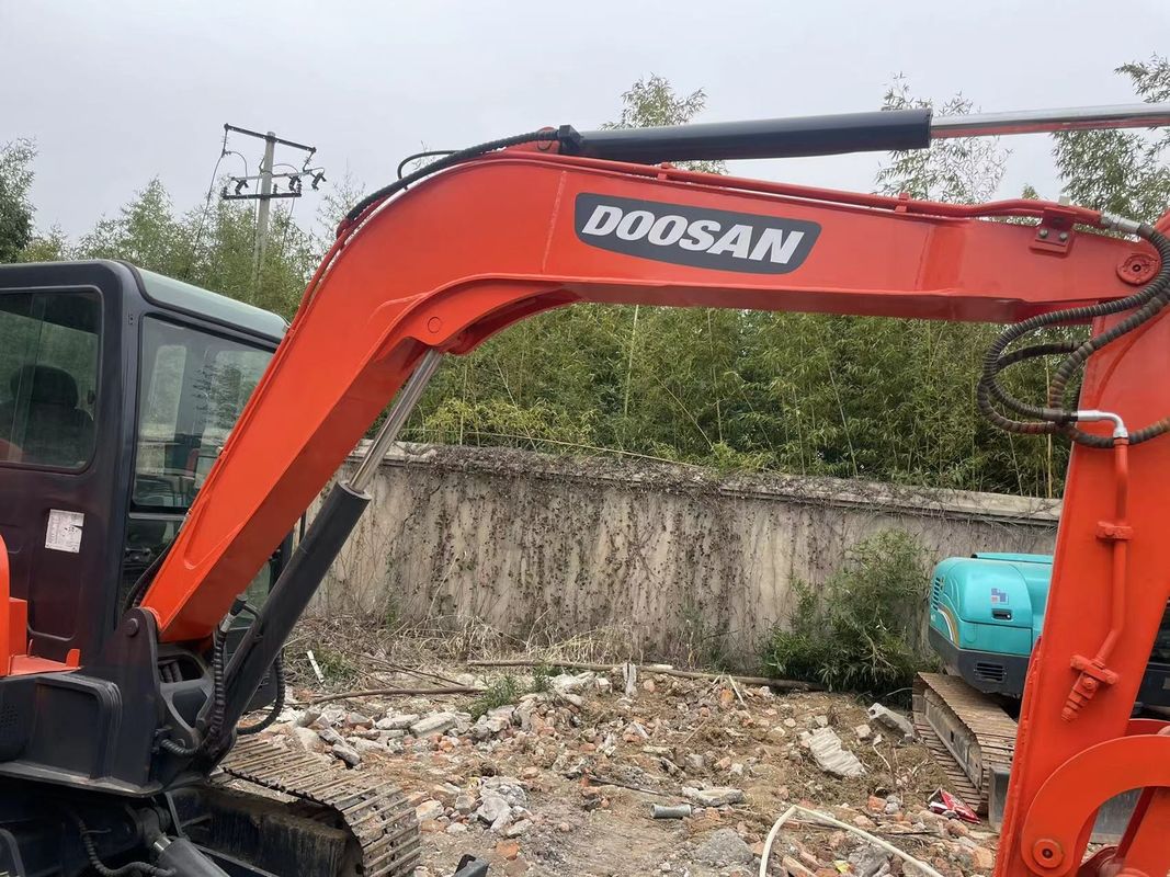 Mini usato Cat Doosan Dx55 escavatore di seconda mano 5,5 tonnellate