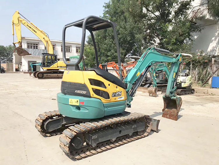 Escavatore a striscia usato KUBOTA25 KXU25/ motore giapponese usato KUBOTA KX25 KX U25 25U
