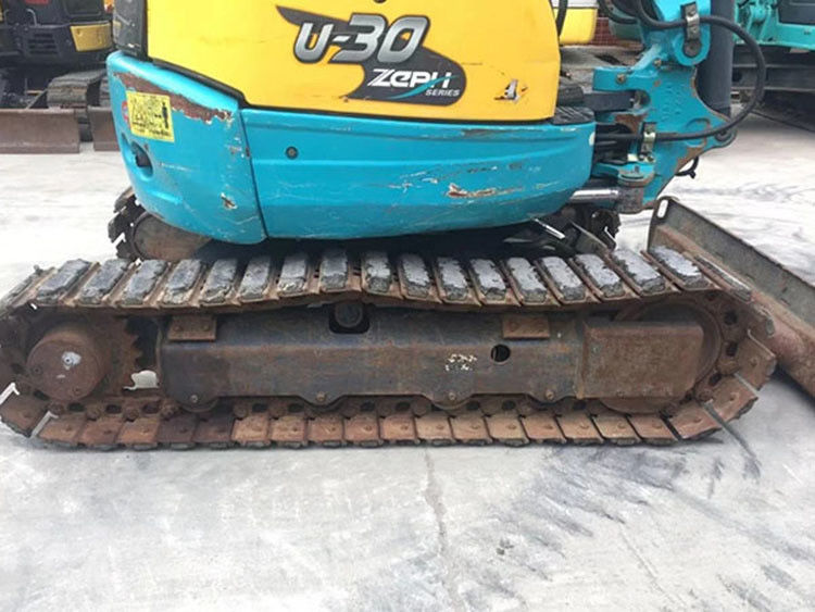 Scavatore idraulico di seconda mano Kubota30 Alta qualità/mini escavatore usato Kubota30 Giappone origine prezzo basso