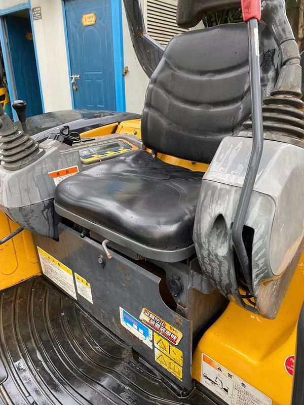 Escavatore a trascinatore KUBOTA U-30/ motore giapponese KUBOTA U-30 usato