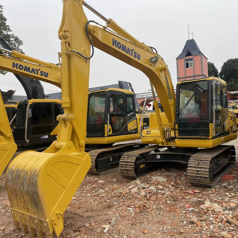 Scavatrice di terra a mano Komatsu PC130 macchinari usati 13 tonnellate scavatrici a mano di posteggio di seconda mano per la vendita