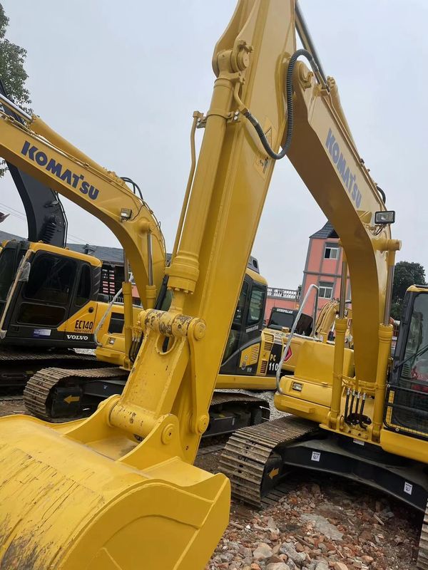 Scavatrice di terra a mano Komatsu PC130 macchinari usati 13 tonnellate scavatrici a mano di posteggio di seconda mano per la vendita