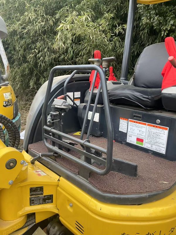 Miniescavatore usato Komatsu PC35 senza cabina miniescavatore usato macchinari miniescavatore usato escavatore di seconda mano in vendita