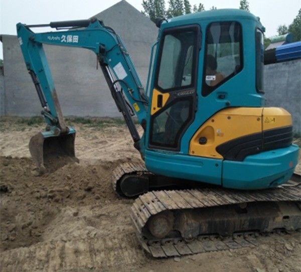 mini escavatore Kubota usato originale mini escavatore Kubota 161 sono in vendita