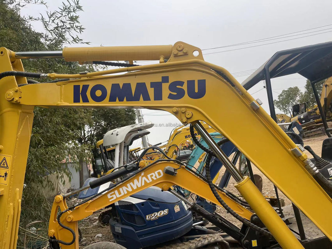 Mini escavatore più piccolo Komatsu PC20 senza cabina piccolo escavatore macchinari usati mini l'escavatore migliore scavatore strisciante
