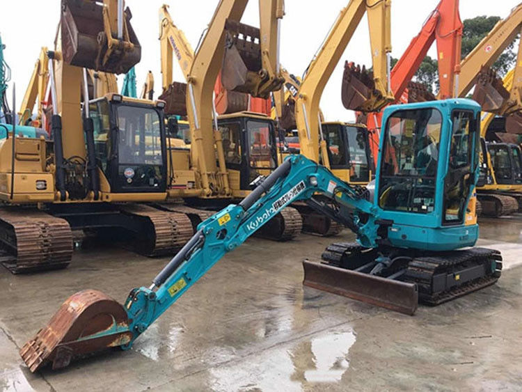 Kubota usato da 1,5 tonnellate, 3 tonnellate,2.5 tonnellate,3Miniescavatori da 5 tonnellate in vendita, miniescavatori Kubota U15 U30 U25 U35 usati, miniescavatori Kubota