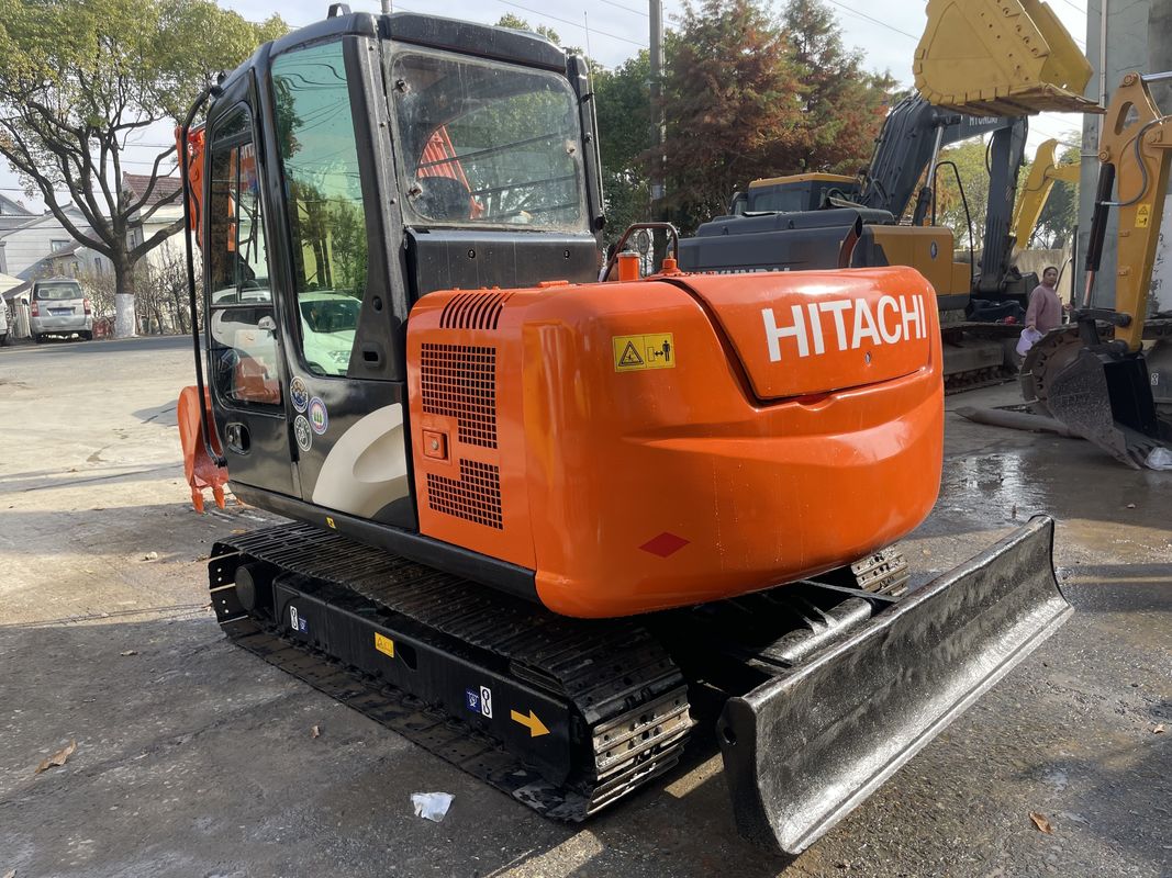90%NUEVO Escavatore usato Hitachi ZX60 mini escavatore 6ton escavatore di seconda mano in Giappone