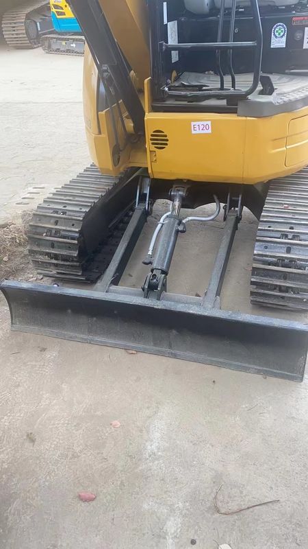 Escavatori usati CAT302.5 senza guida cabina mini escavatori di seconda mano in vendita mini escavatori vendite