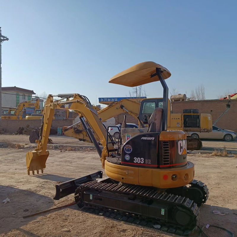 Mini escavatore usato CAT303 senza cabina di guida scavatore di terra a mano Cina mini scavatore