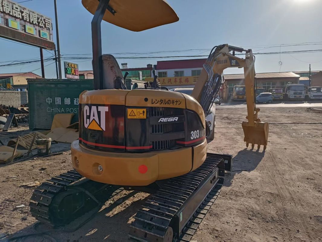 Mini escavatore usato CAT303 senza cabina di guida scavatore di terra a mano Cina mini scavatore