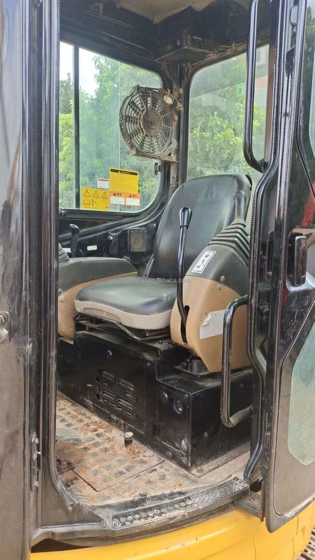 Miniescavatore usato CAT303 con cabina di guida scavatore di terra a mano Cina mini scavatore