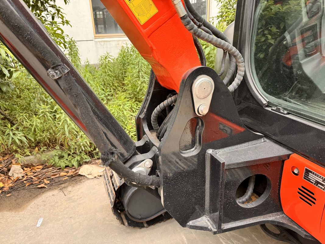 scavatori usati kubota165 scavatori di seconda mano per la costruzione di macchine originali per il settore delle macchine da costruzione mini mini scavatori usati 6,5 tonnellate