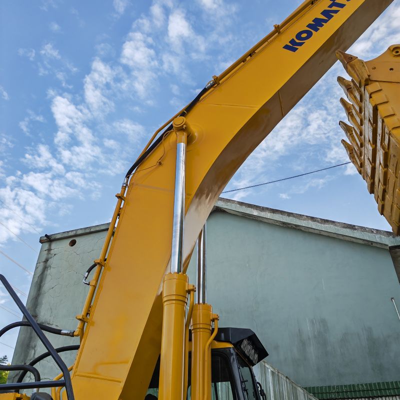 Potenza di scavo elevata Escavatore a striscia usato Komatsu PC400, mini Escavatore PC400-7 di seconda mano in vendita